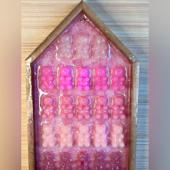 Gummy Bears 23 Pink Ombré , 3 D bears all made by me .Great Pop Art for any deco - Picture 2 of 8